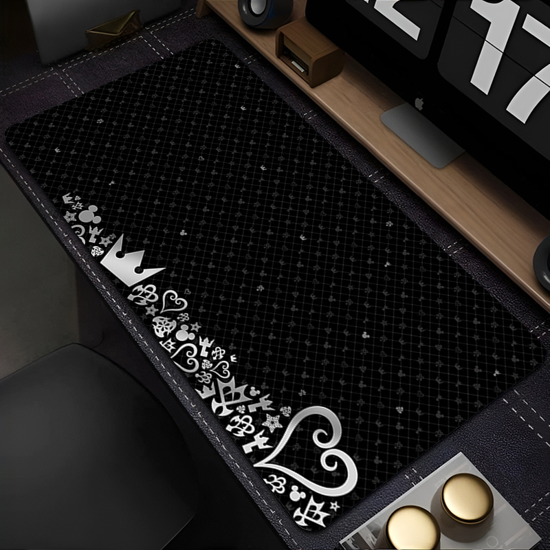 Black And White Anime Desktop  - Laptop Accessories Bundle 评论和价格