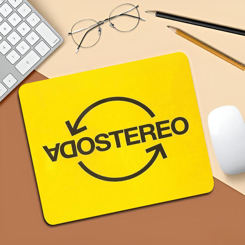 Gustavo Cerati Soda Stereo Mou - Laptop Accessories Bundle 评论和价格